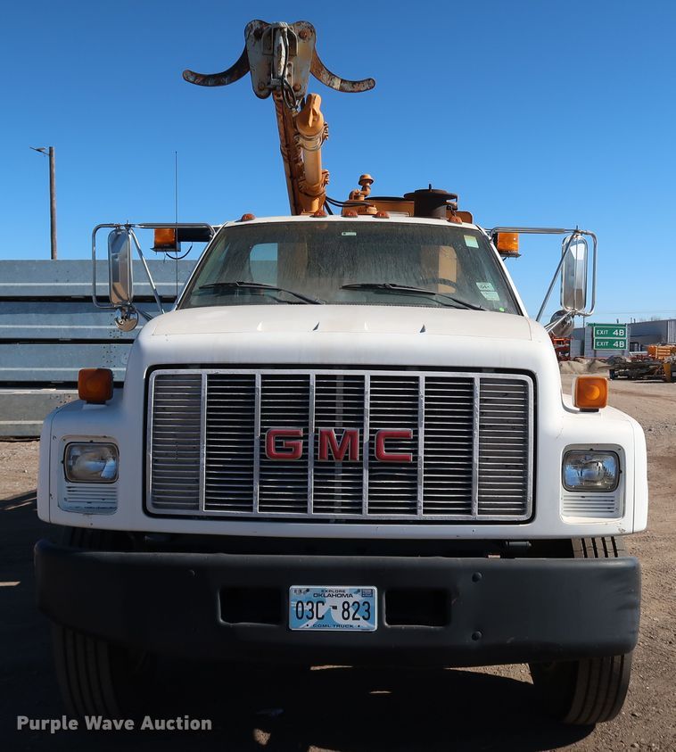 image for item DK3566 1992 GMC C5500  pressure digger truck