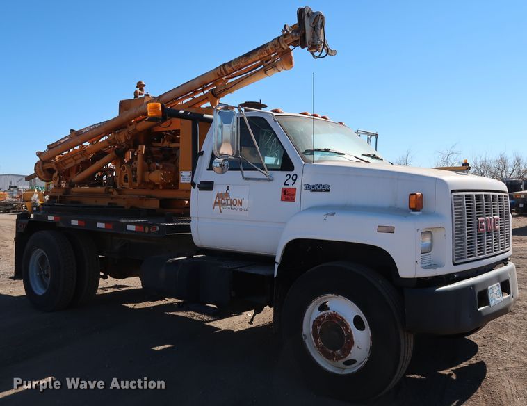 image for item DK3566 1992 GMC C5500  pressure digger truck
