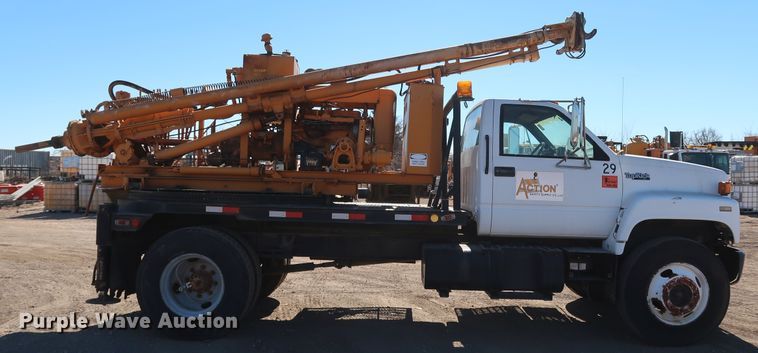 image for item DK3566 1992 GMC C5500  pressure digger truck