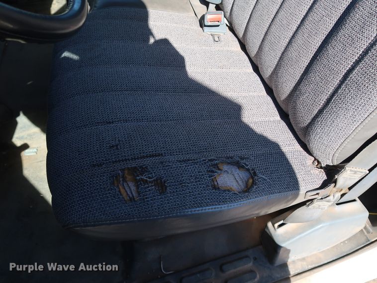 image for item DK3566 1992 GMC C5500  pressure digger truck