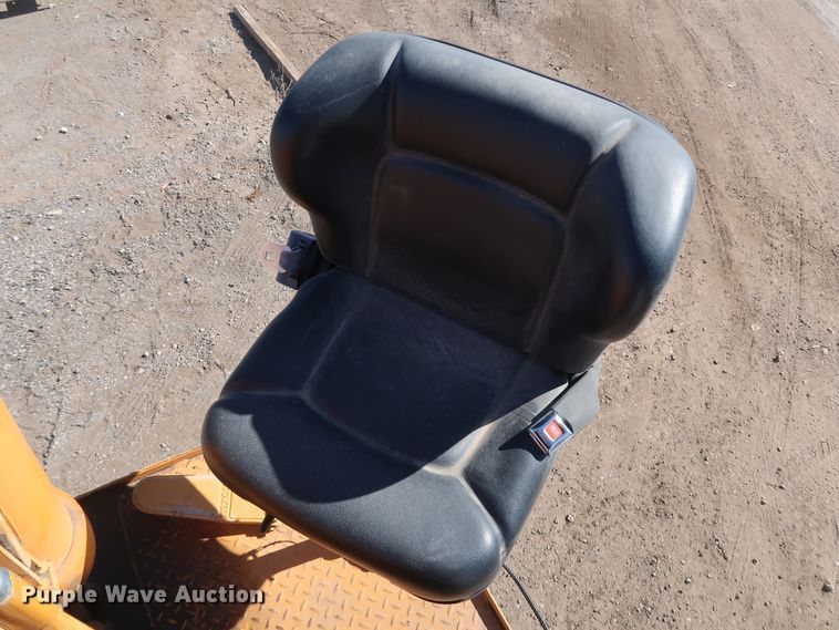 image for item DK3566 1992 GMC C5500  pressure digger truck