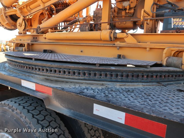 image for item DK3566 1992 GMC C5500  pressure digger truck