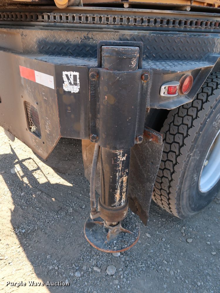 image for item DK3566 1992 GMC C5500  pressure digger truck