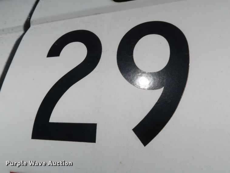 image for item DK3566 1992 GMC C5500  pressure digger truck