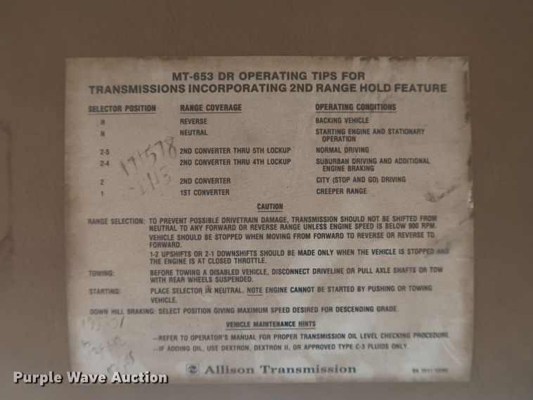 image for item DK3567 1994 International 4900  semi truck