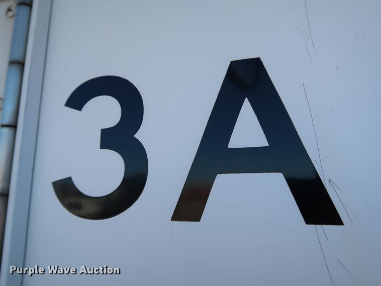 image for item DK3569 2003 Kenworth T800  semi truck