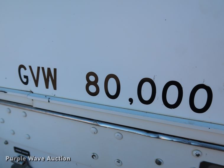 image for item DK3569 2003 Kenworth T800  semi truck