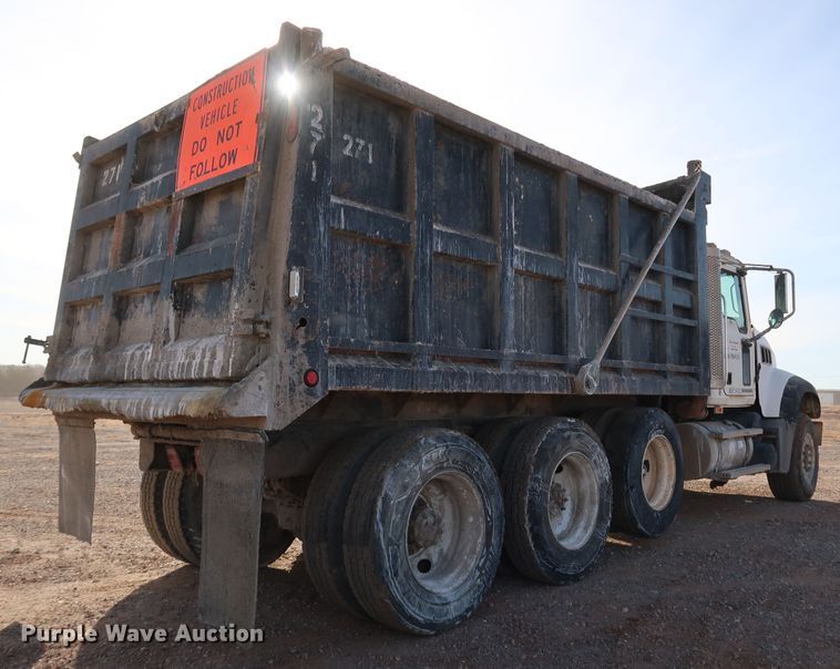 image for item DK3573 2008 Mack GU713  dump truck