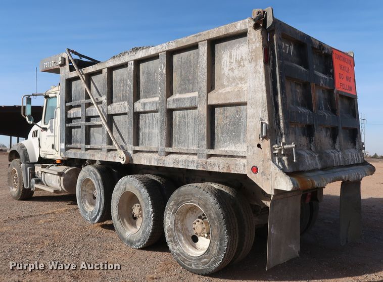 image for item DK3573 2008 Mack GU713  dump truck