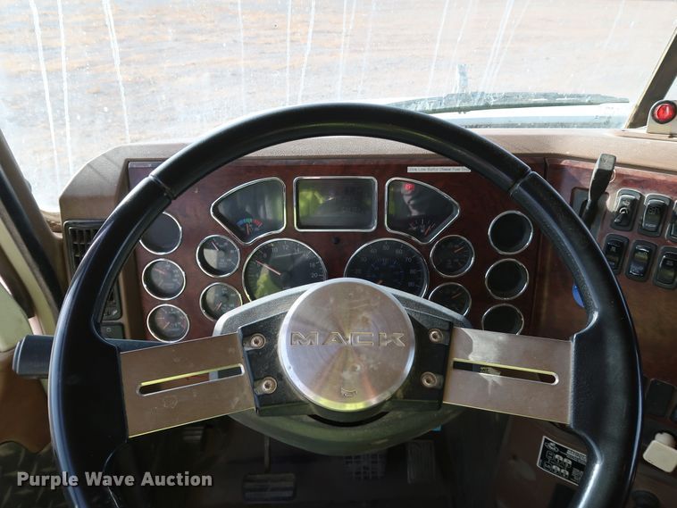 image for item DK3573 2008 Mack GU713  dump truck