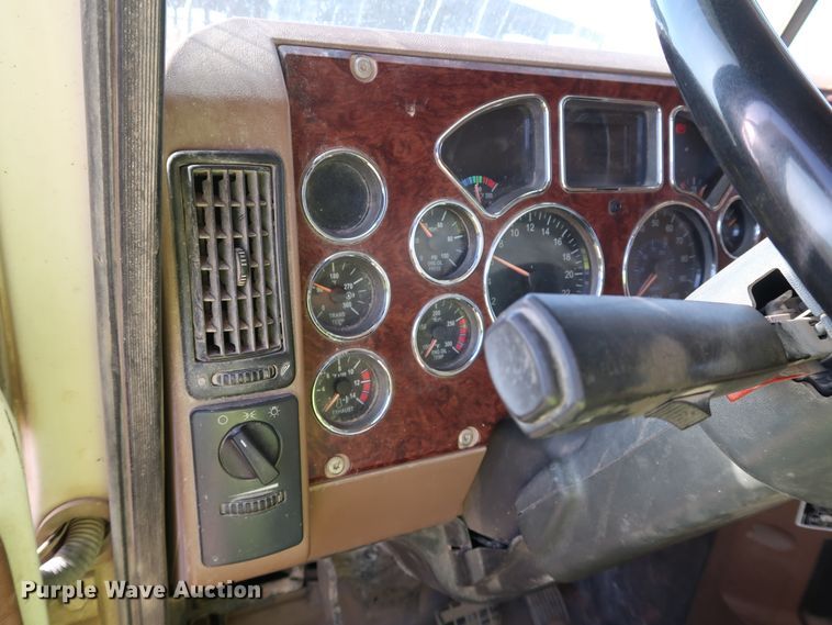 image for item DK3573 2008 Mack GU713  dump truck