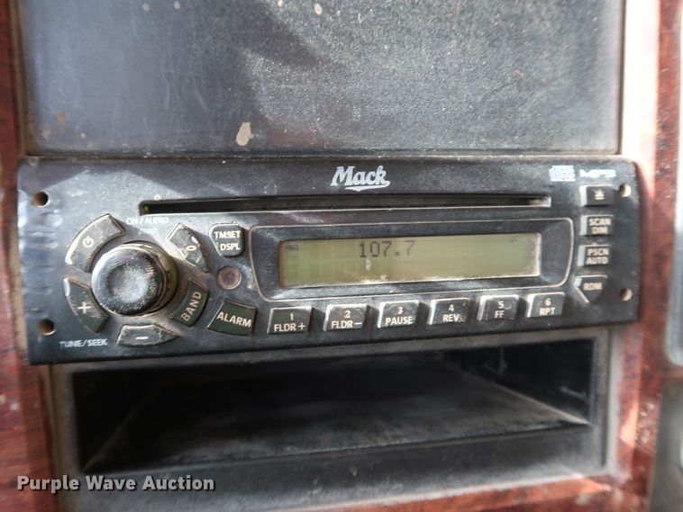 image for item DK3573 2008 Mack GU713  dump truck