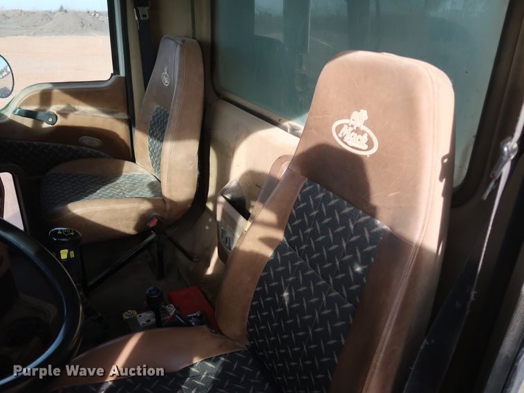 image for item DK3573 2008 Mack GU713  dump truck