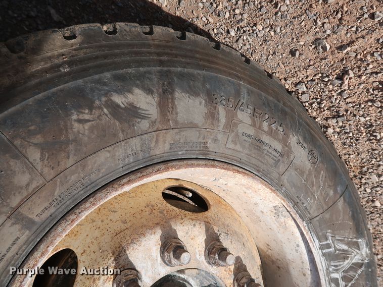 image for item DK3573 2008 Mack GU713  dump truck