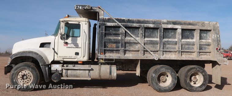 image for item DK3574 2009 Mack GU713  dump truck