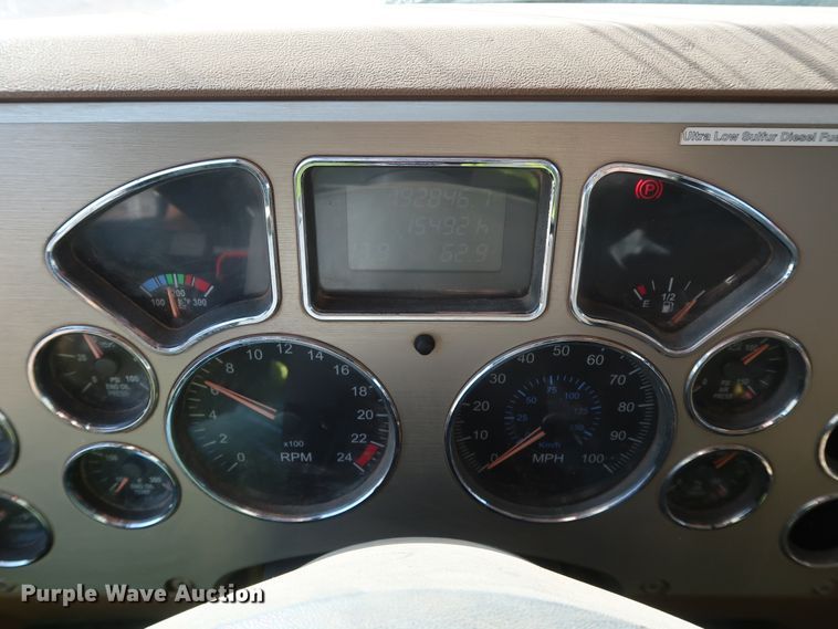 image for item DK3574 2009 Mack GU713  dump truck