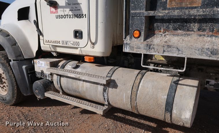 image for item DK3574 2009 Mack GU713  dump truck