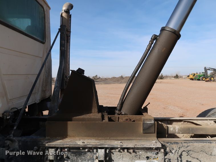 image for item DK3574 2009 Mack GU713  dump truck