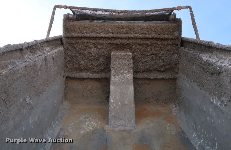 image for item DK3574 2009 Mack GU713  dump truck