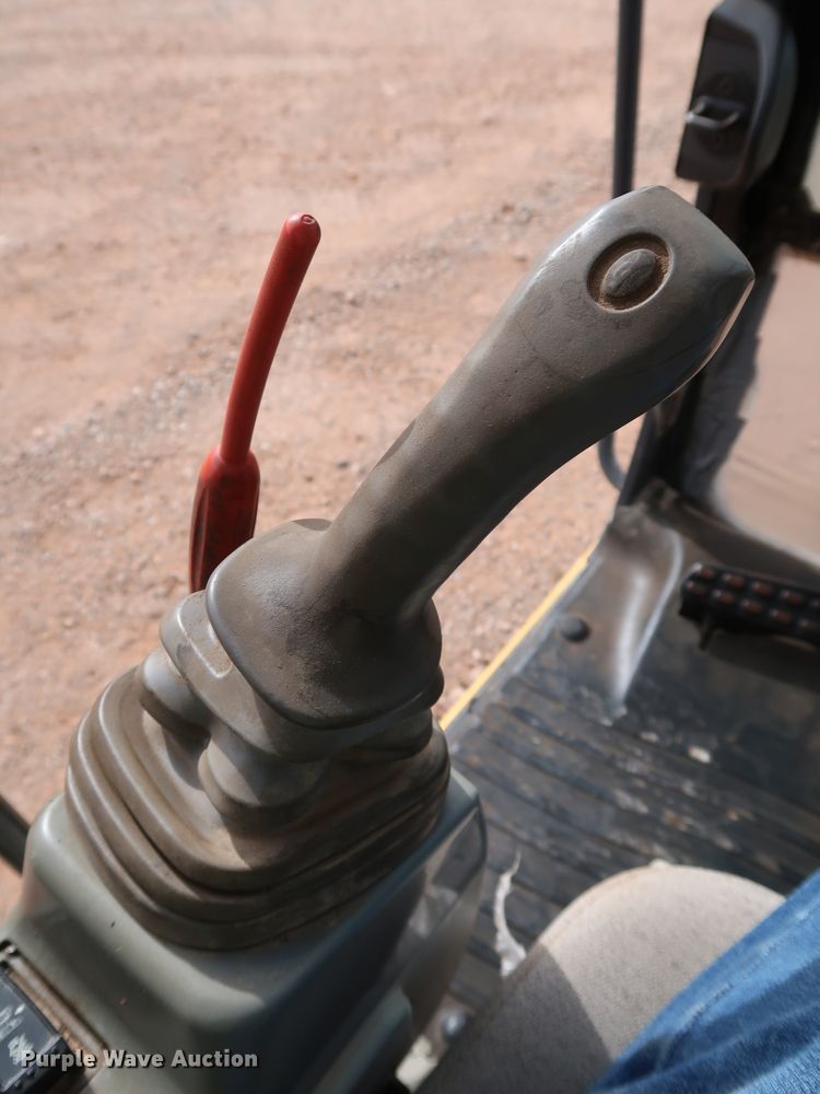 image for item DK3581 2015 John Deere 210G LC  excavator