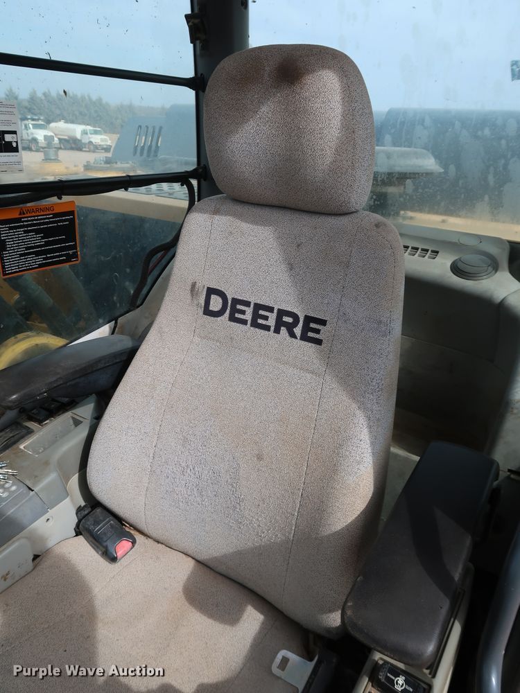 image for item DK3581 2015 John Deere 210G LC  excavator