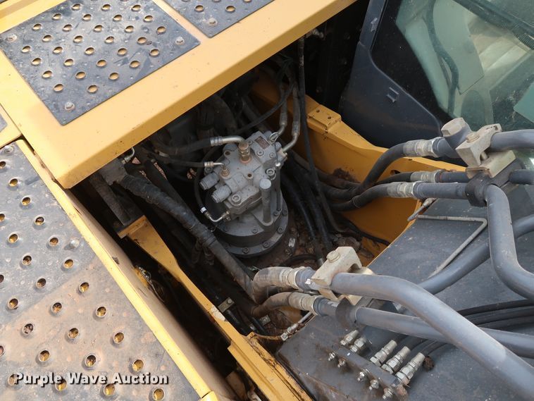 image for item DK3581 2015 John Deere 210G LC  excavator