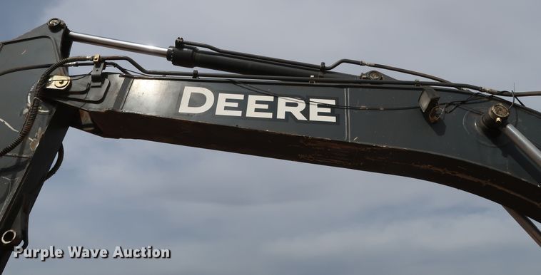 image for item DK3581 2015 John Deere 210G LC  excavator