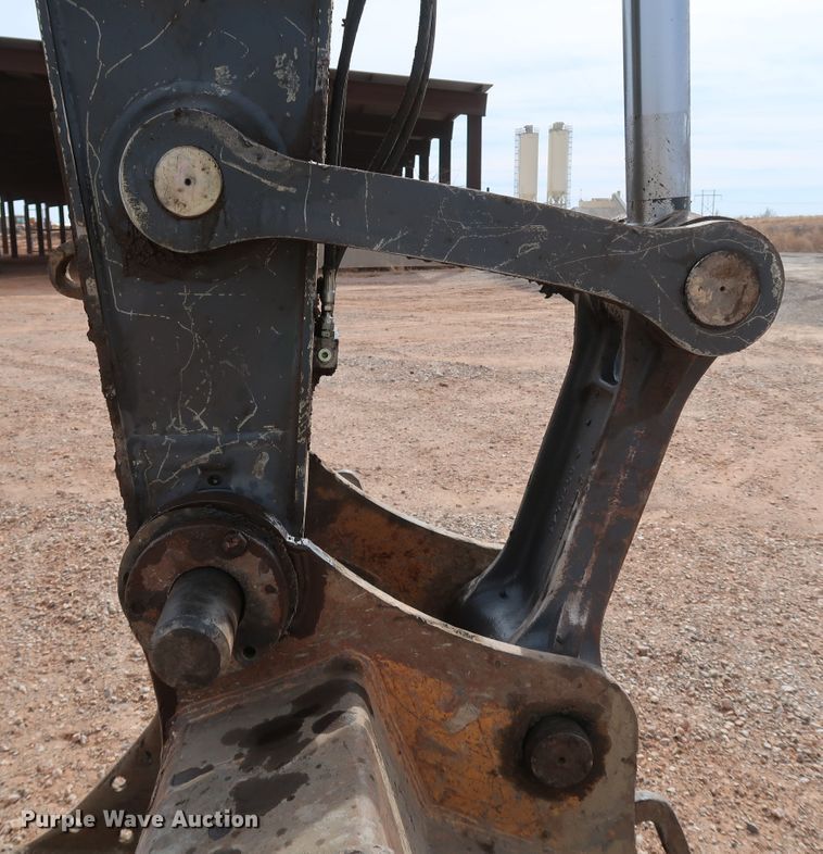 image for item DK3581 2015 John Deere 210G LC  excavator