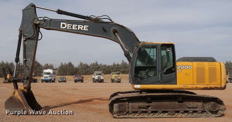 image for item DK3582 2008 John Deere 200D LC  excavator