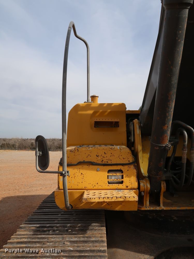 image for item DK3582 2008 John Deere 200D LC  excavator