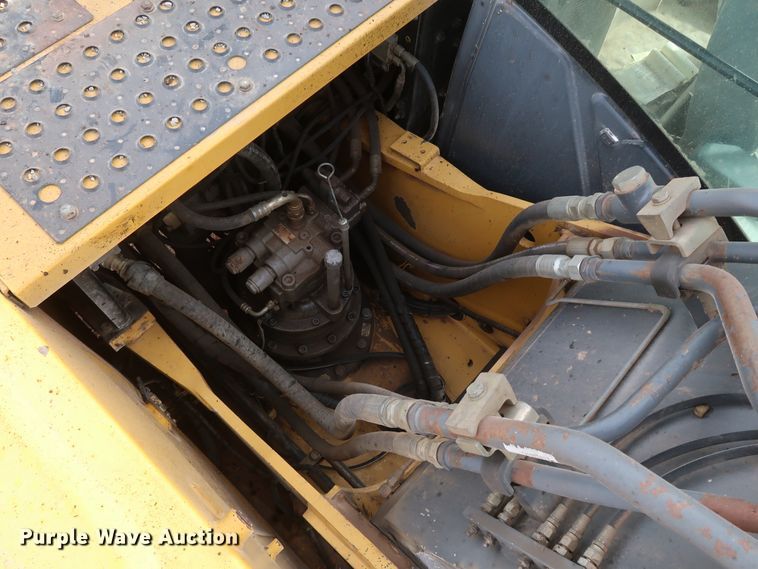 image for item DK3582 2008 John Deere 200D LC  excavator