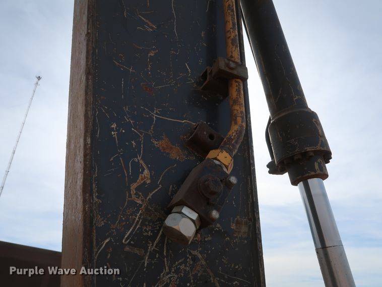 image for item DK3582 2008 John Deere 200D LC  excavator