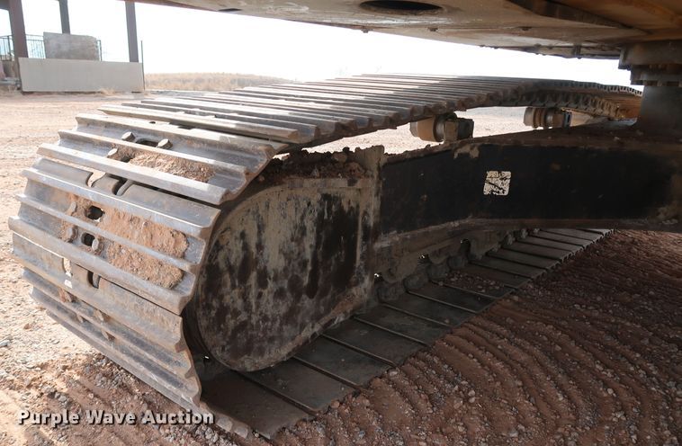 image for item DK3582 2008 John Deere 200D LC  excavator