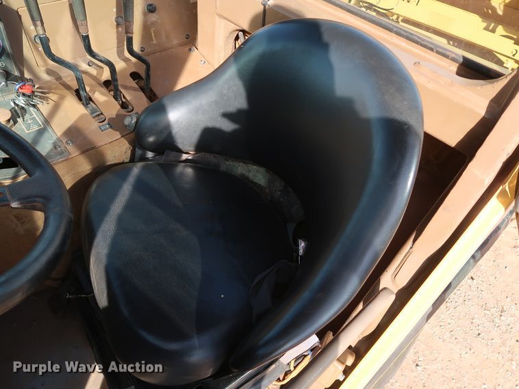 image for item DK3584 2004 Caterpillar 615C Series II  elevating scraper