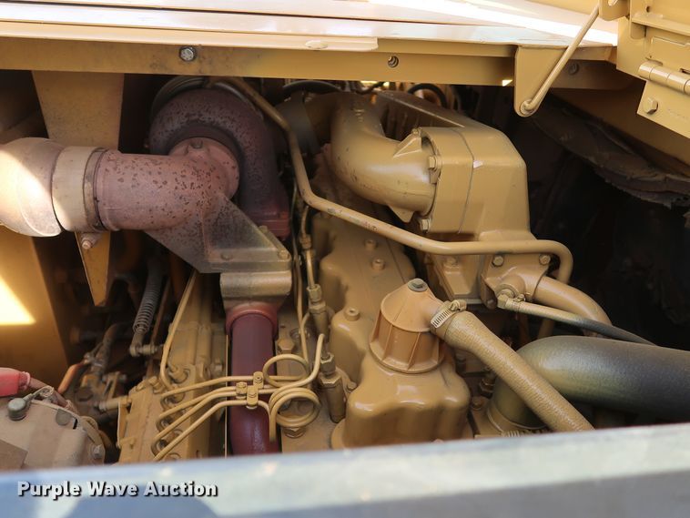 image for item DK3584 2004 Caterpillar 615C Series II  elevating scraper