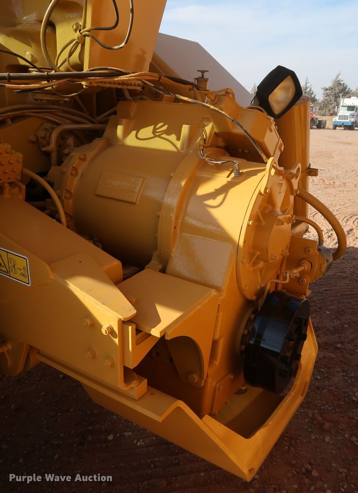 image for item DK3584 2004 Caterpillar 615C Series II  elevating scraper