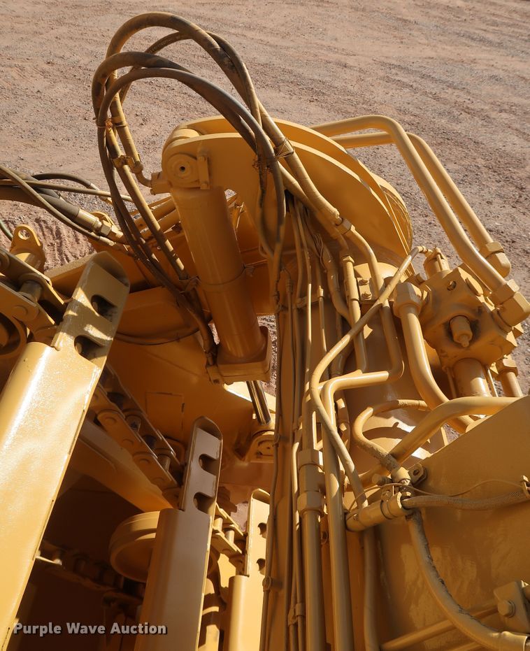 image for item DK3584 2004 Caterpillar 615C Series II  elevating scraper