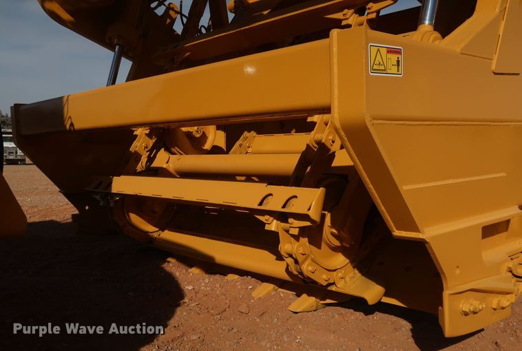 image for item DK3584 2004 Caterpillar 615C Series II  elevating scraper