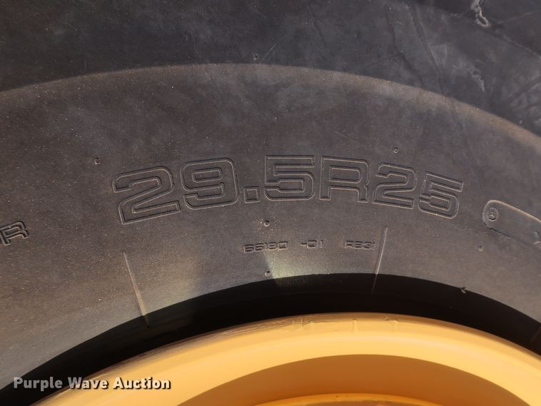 image for item DK3584 2004 Caterpillar 615C Series II  elevating scraper