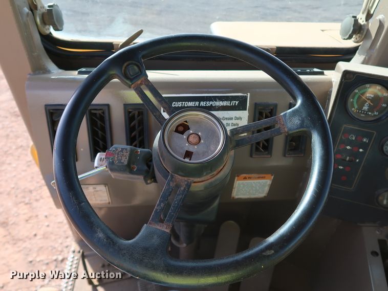 image for item DK3585 2000 Caterpillar 613C Series II  elevating scraper