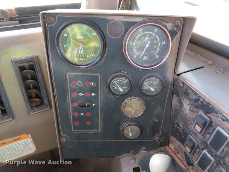 image for item DK3585 2000 Caterpillar 613C Series II  elevating scraper