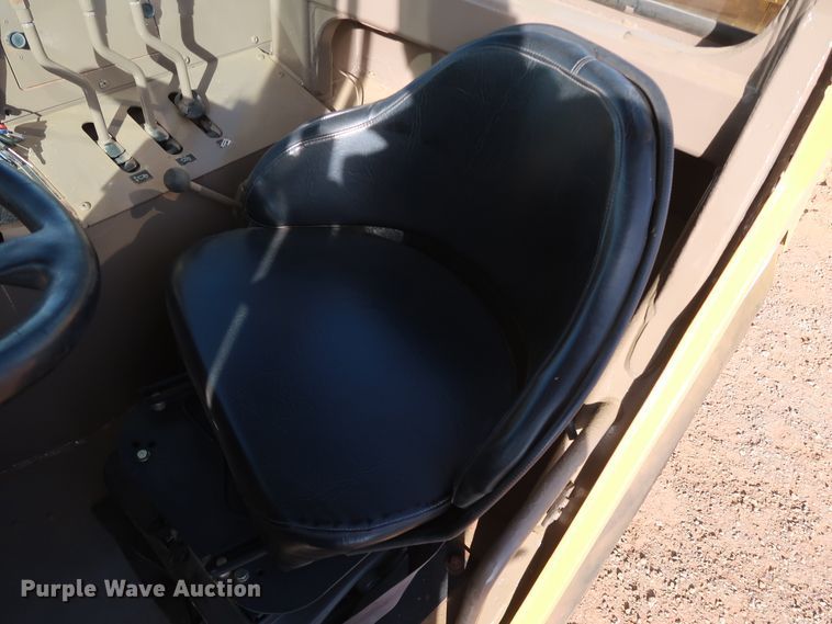 image for item DK3585 2000 Caterpillar 613C Series II  elevating scraper