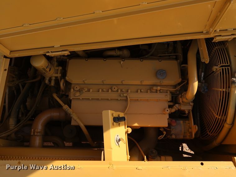 image for item DK3585 2000 Caterpillar 613C Series II  elevating scraper