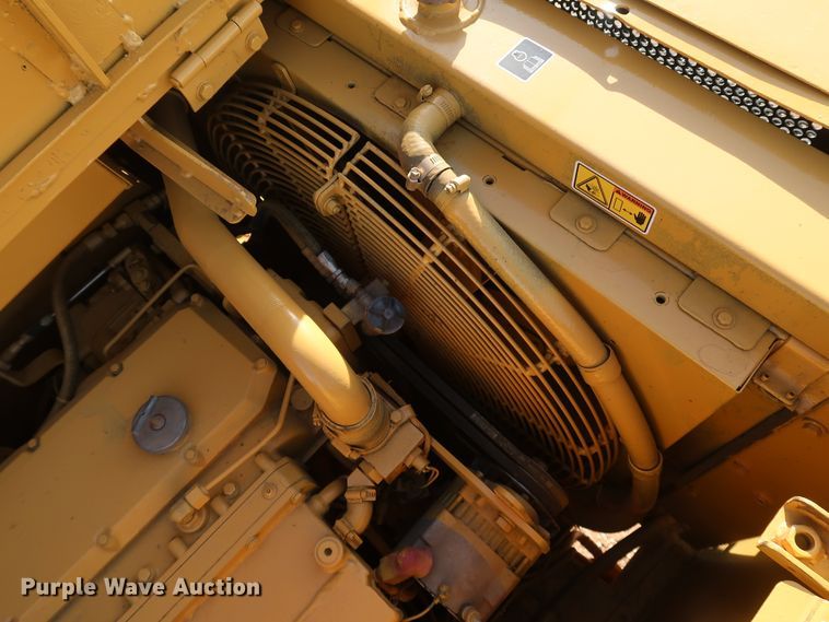 image for item DK3585 2000 Caterpillar 613C Series II  elevating scraper