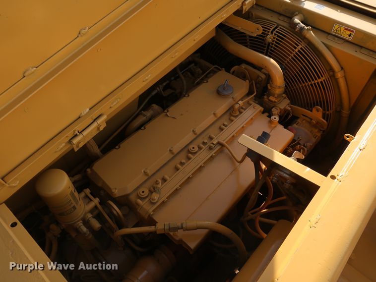 image for item DK3585 2000 Caterpillar 613C Series II  elevating scraper