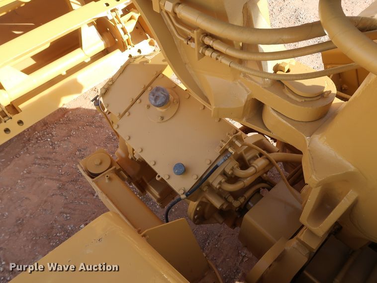 image for item DK3585 2000 Caterpillar 613C Series II  elevating scraper