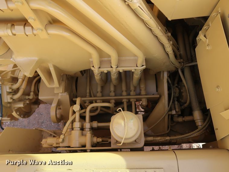 image for item DK3585 2000 Caterpillar 613C Series II  elevating scraper