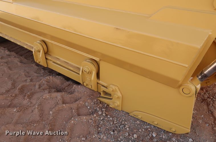 image for item DK3585 2000 Caterpillar 613C Series II  elevating scraper