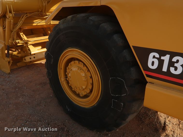 image for item DK3585 2000 Caterpillar 613C Series II  elevating scraper