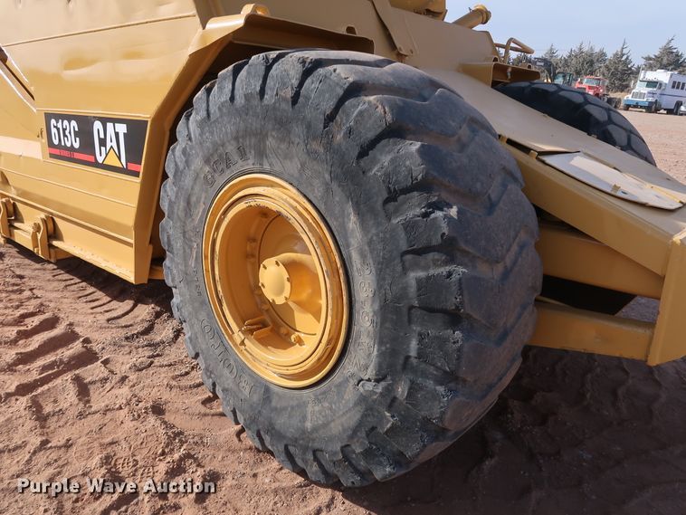 image for item DK3585 2000 Caterpillar 613C Series II  elevating scraper